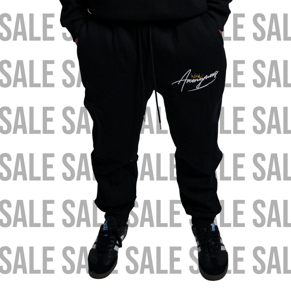 Oversize men’s black trackies